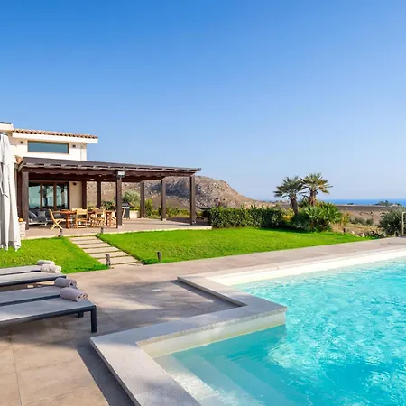 Erakle A Luxury With Amazing Sunset View Cattolica Eraclea