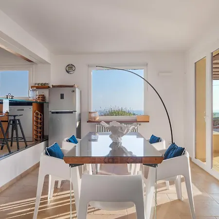 Erakle A Luxury With Amazing Sunset View 빌라